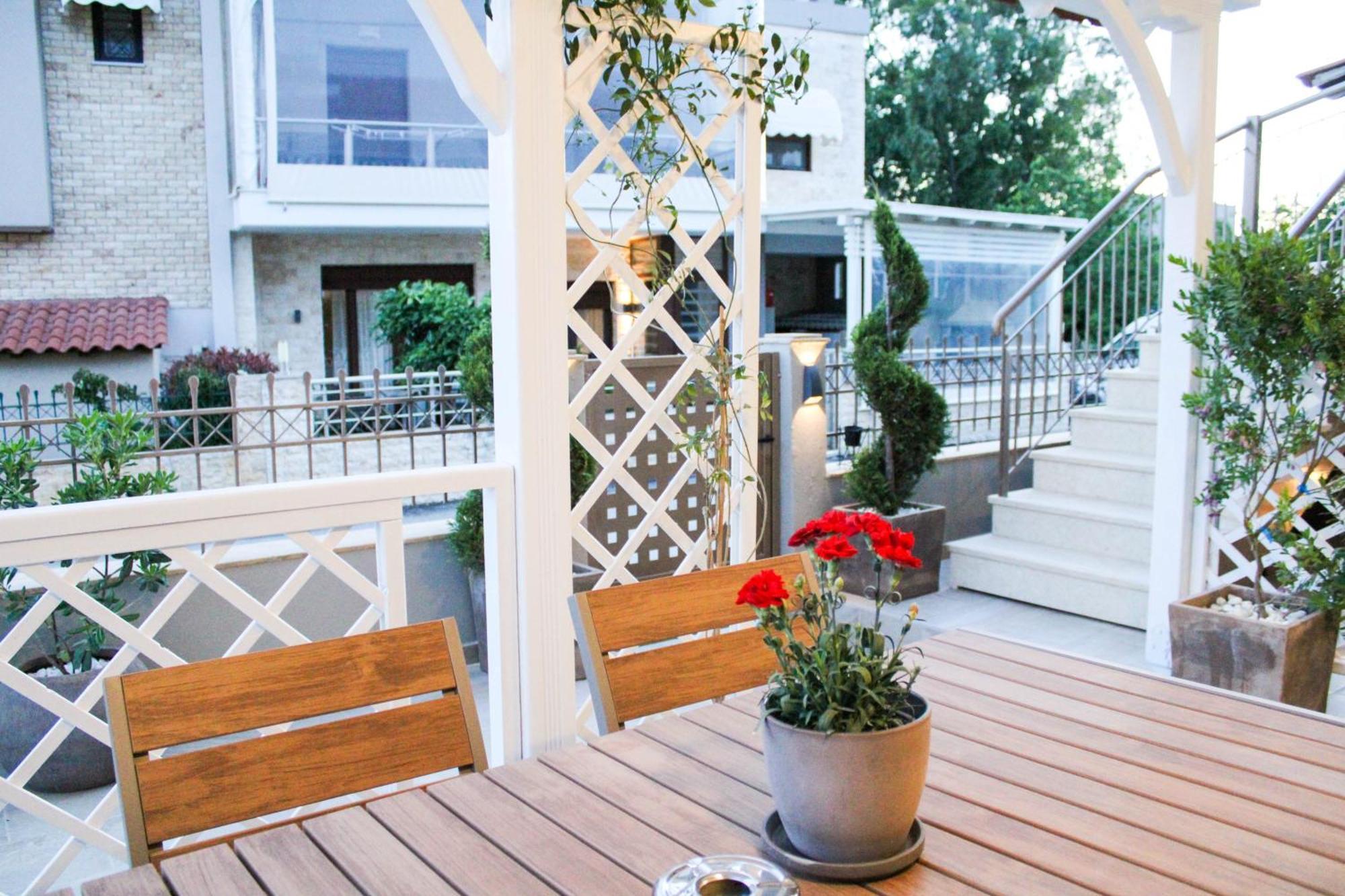 Comfy Apartments نيكيتي المظهر الخارجي الصورة